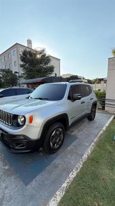 JEEP RENEGADE 1.8 16V FLEX SPORT 4P AUTOMÁTICO JEEP RENEGADE 1.8 16V FLEX SPORT 4P AUTOMÁTICO
